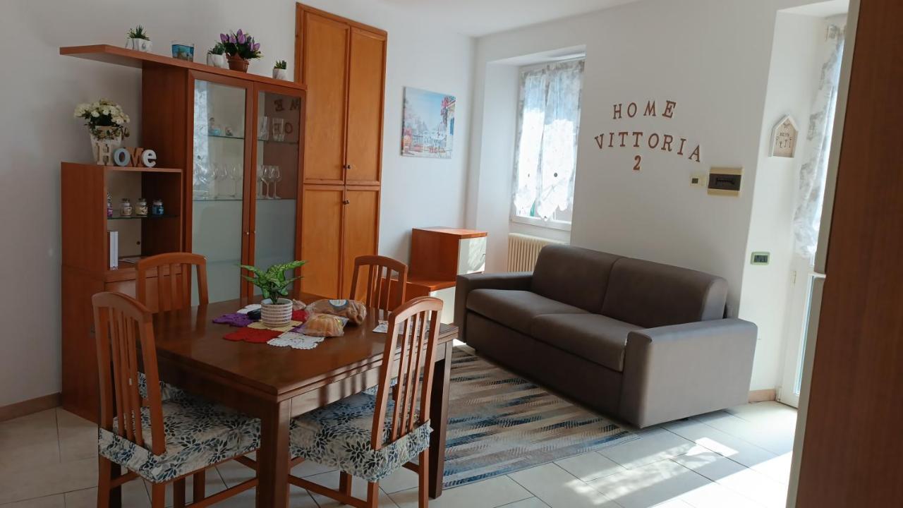 Home Vittoria ² Lago Di Como Luaran gambar